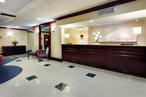 фото отеля Holiday Inn South Kingstown