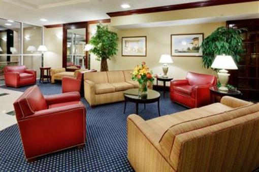 фото отеля Holiday Inn South Kingstown
