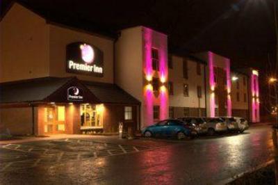 фото отеля Premier Inn Dumbarton/ Loch Lomond