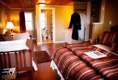фото отеля Miller Tree Inn Bed & Breakfast