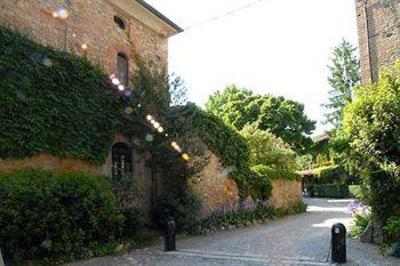 фото отеля Residenza Torre di San Martino