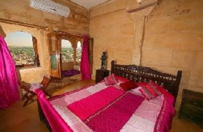 фото отеля Hotel Garh Jaisal