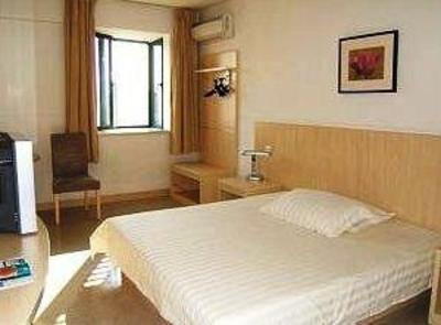 фото отеля Jin Jiang Inn Jida Jiuzhou Ave Zhuhai