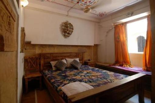 фото отеля Hotel Deep Mahal