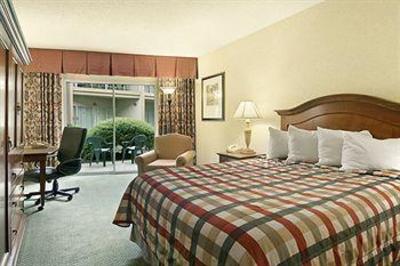 фото отеля Red Lion Hotel Eugene