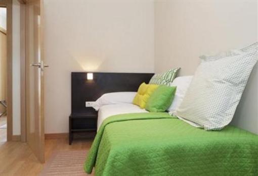 фото отеля Aparthotel Jardines de Aristi Vitoria-Gasteiz