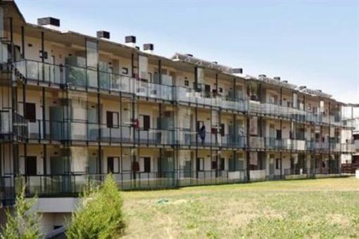 фото отеля Aparthotel Jardines de Aristi Vitoria-Gasteiz