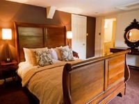 New Inn Hotel