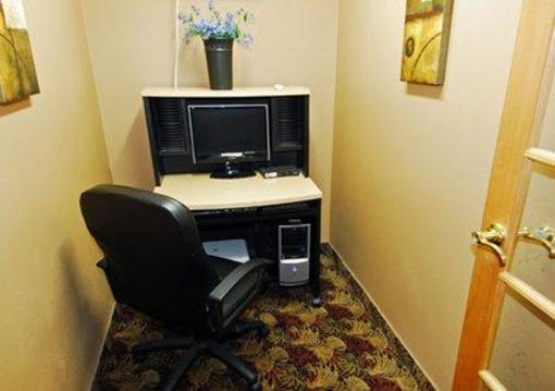 фото отеля Quality Inn Arlington