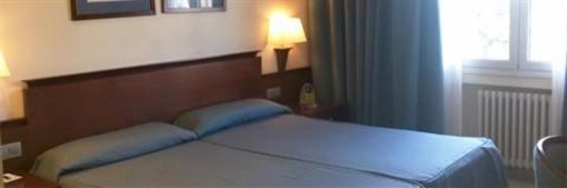 фото отеля Hipocrates Curhotel