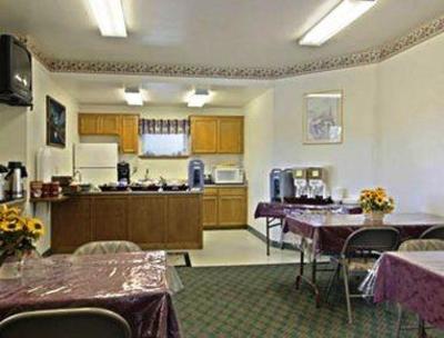 фото отеля Howard Johnson Express Inn Arcata