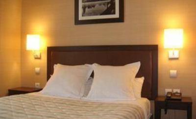 фото отеля Hotel Le Home Vincennes
