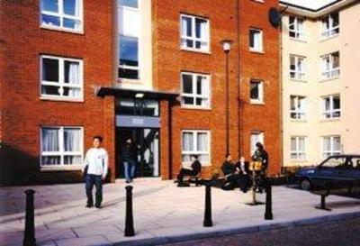 фото отеля Victoria Hall Student Accommodation at Upper Brook Manchester