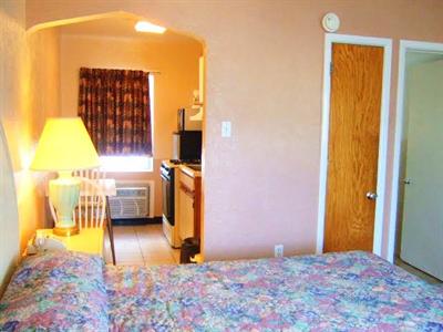 фото отеля Royal Court Motel