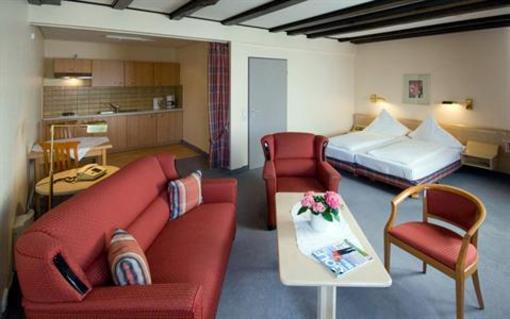 фото отеля Hotel zur Muehle Buxtehude