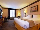 фото отеля Holiday Inn Express & Suites