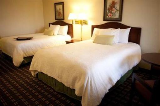 фото отеля Hampton Inn Dublin (Georgia)