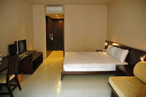 фото отеля The Pade Hotel Banda Aceh