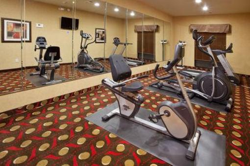 фото отеля Holiday Inn Express Hotel & Suites Lavonia