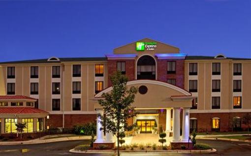 фото отеля Holiday Inn Express Hotel & Suites Lavonia