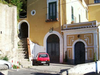 фото отеля Il Melograno Costa d'Amalfi Bed & Breakfast Vietri sul Mare
