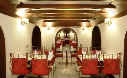 фото отеля The Sariska Palace Hotel Alwar