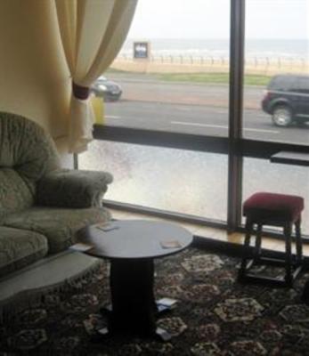 фото отеля The Chimes Hotel Blackpool