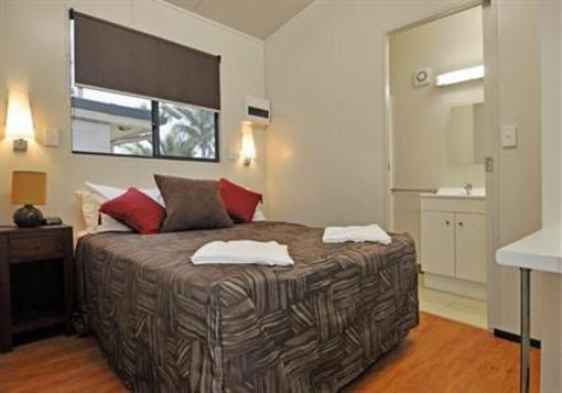 фото отеля Nobby Beach Holiday Village