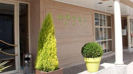 фото отеля Le Gue du Holme Hotel Saint-Quentin-sur-le-Homme