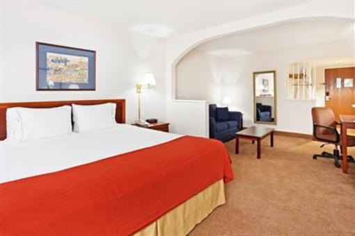 фото отеля Holiday Inn Express Middlesboro