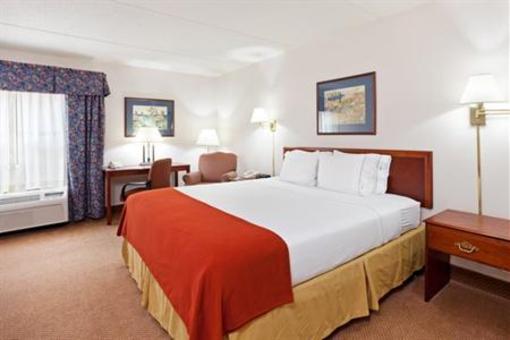 фото отеля Holiday Inn Express Middlesboro
