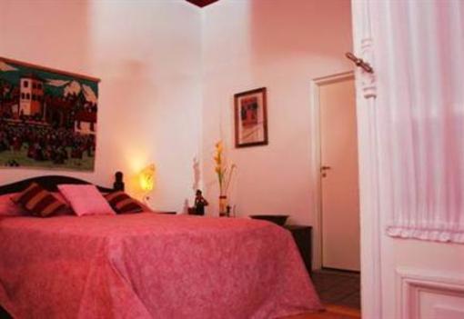 фото отеля Lola House