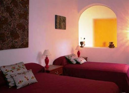 фото отеля Lola House