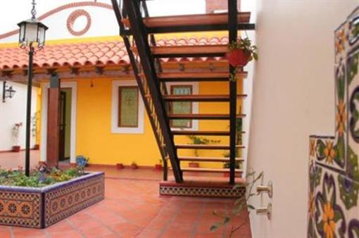 фото отеля Lola House