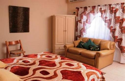фото отеля Lola House