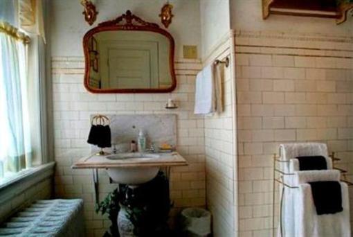 фото отеля Hawthorn - A Bed & Breakfast