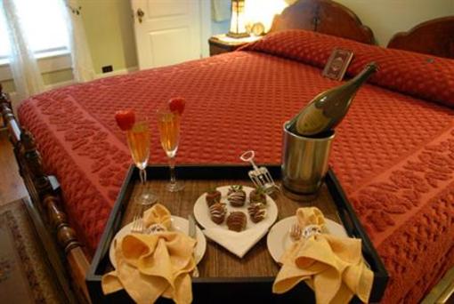 фото отеля Starlight Pines B&B