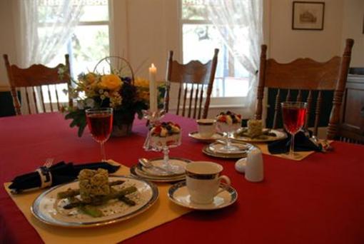фото отеля Starlight Pines B&B