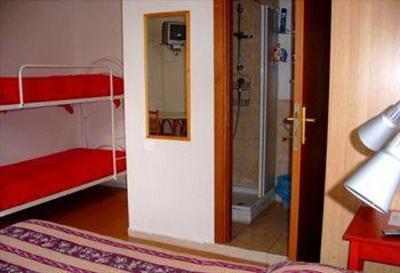 фото отеля Susanna Bed & Breakfast Civitavecchia