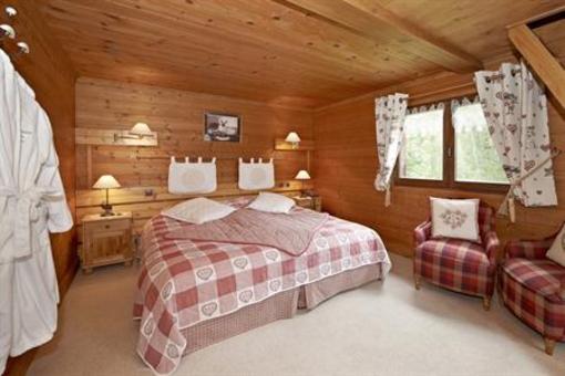 фото отеля Les Chalets de la Serraz