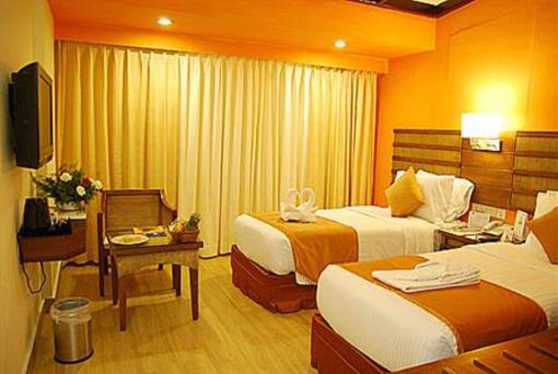 фото отеля Quality Inn Sabari Resorts