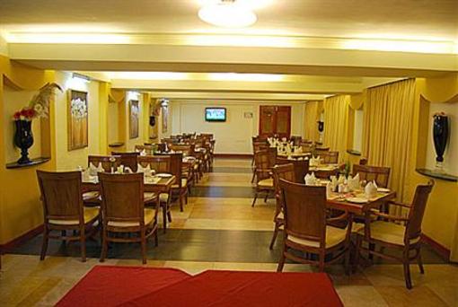фото отеля Quality Inn Sabari Resorts