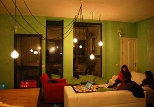фото отеля The Living Roof Hostel Madrid