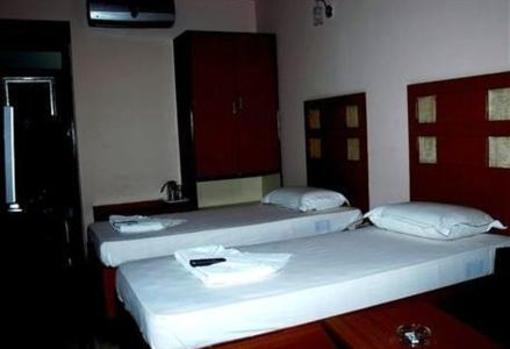фото отеля Nandana Comforts Hotel Bangalore