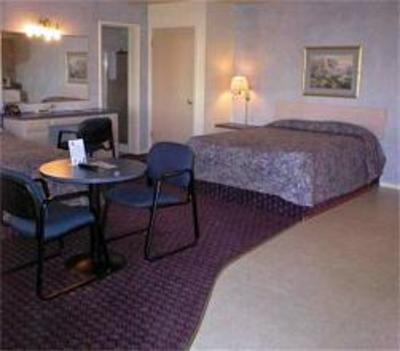 фото отеля Americas Best Value Inn & Suites-Clovis Fresno