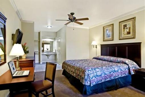 фото отеля Americas Best Value Inn & Suites-Clovis Fresno