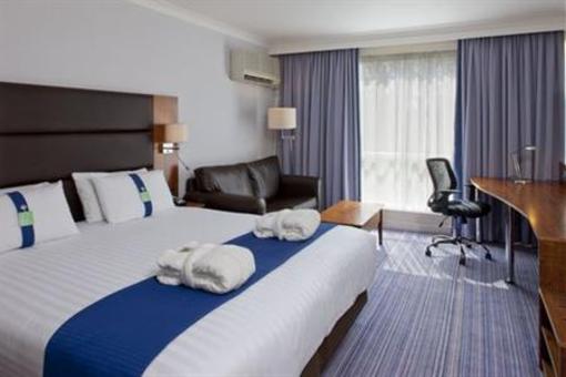 фото отеля Holiday Inn Newport
