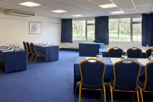 фото отеля Holiday Inn Newport