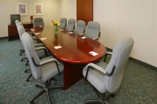 фото отеля East Suites Hotel Columbus