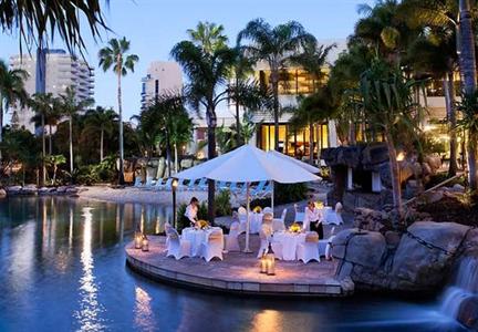 фото отеля Surfers Paradise Marriott Resort & Spa